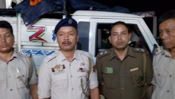 Timber Worth Rs 80,000 Seized in Joint Operation Timber Worth Rs 80,000 Seized in Joint Operation